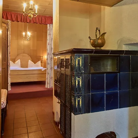 Hotel & Restaurant Rhoenhaeuschen *